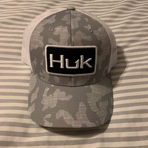 NWOT Men’s Huk Cap